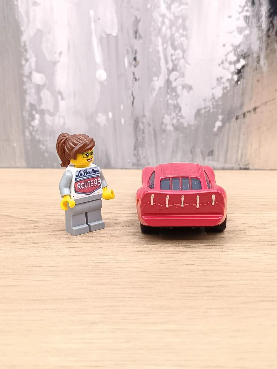 Carro Cars Flash McQueen - Brinquedo novo (CHS09) – photo 6